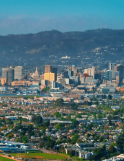 San Francisco Sues Oakland Over Potential Airport Name Change Confusion