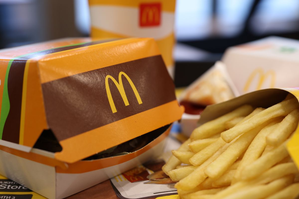 McDonald’s Is Sued for E. Coli Infection in Quarter Pounders